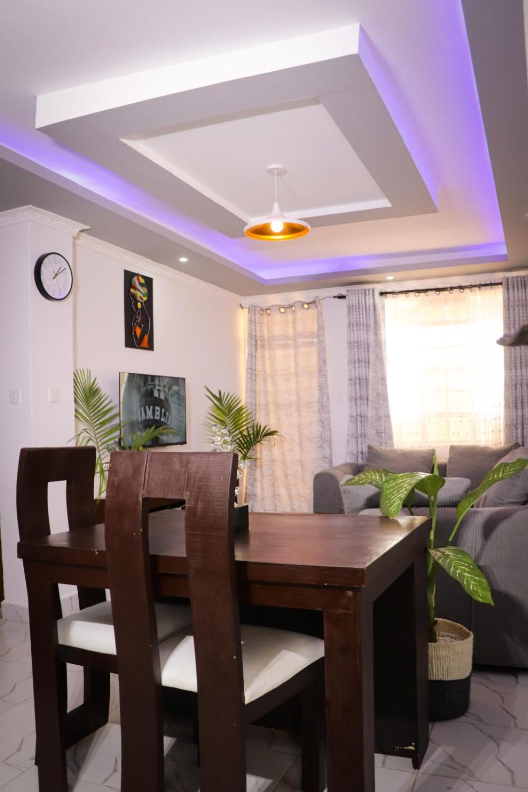 Summit View Suite - A two bedroom Apartment view 2