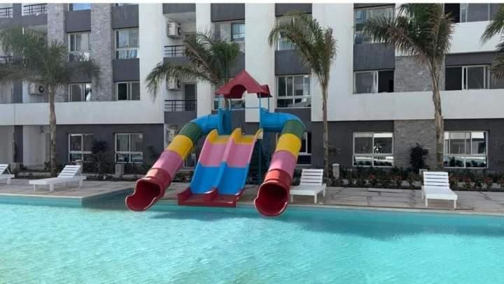 Wonderful two-bedroom apartment balcony in Fanadir aqua park beach