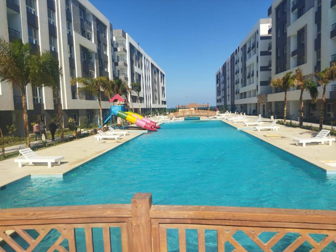 Wonderful two-bedroom apartment balcony in Fanadir aqua park beach