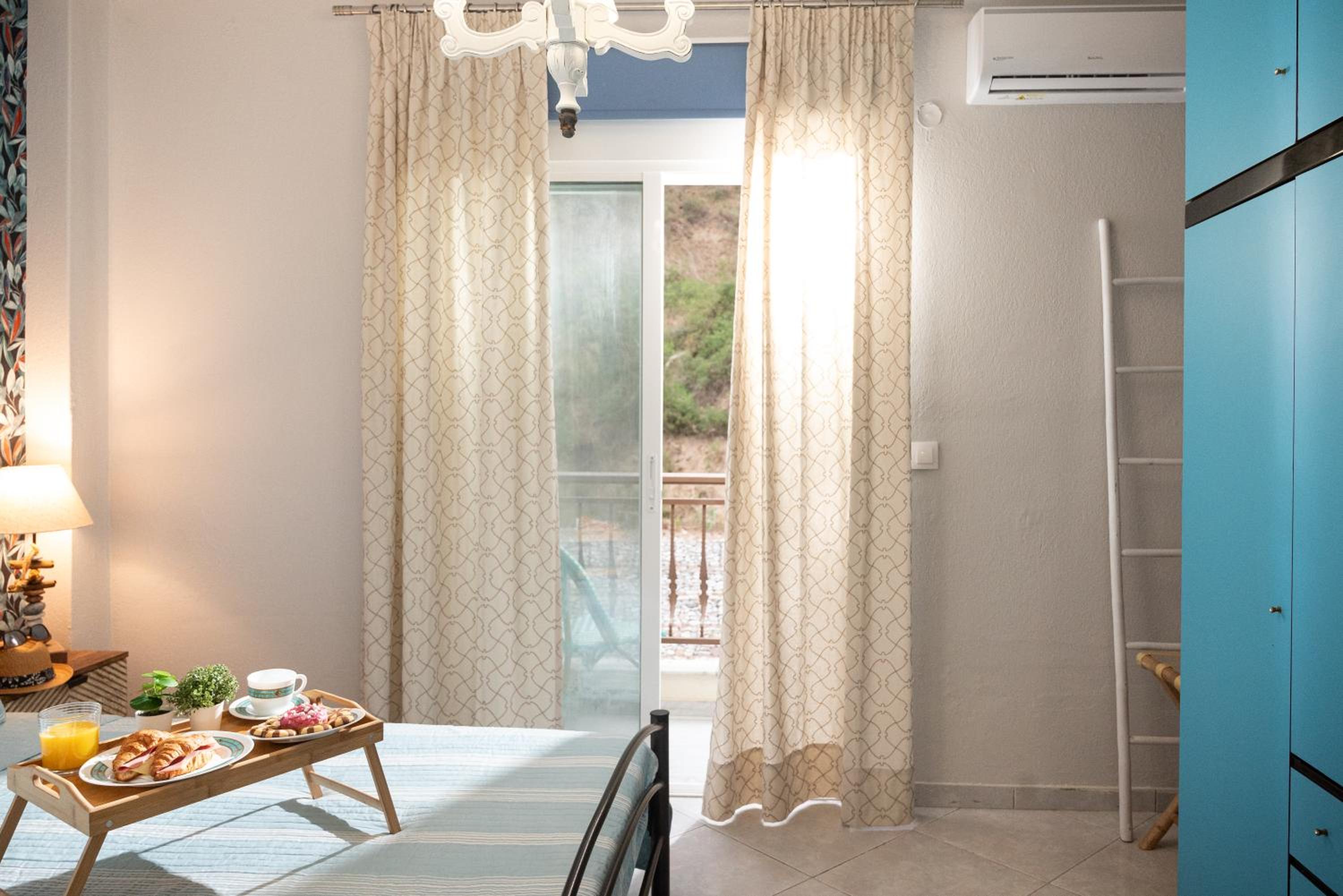 Ammos Lux Apartments
