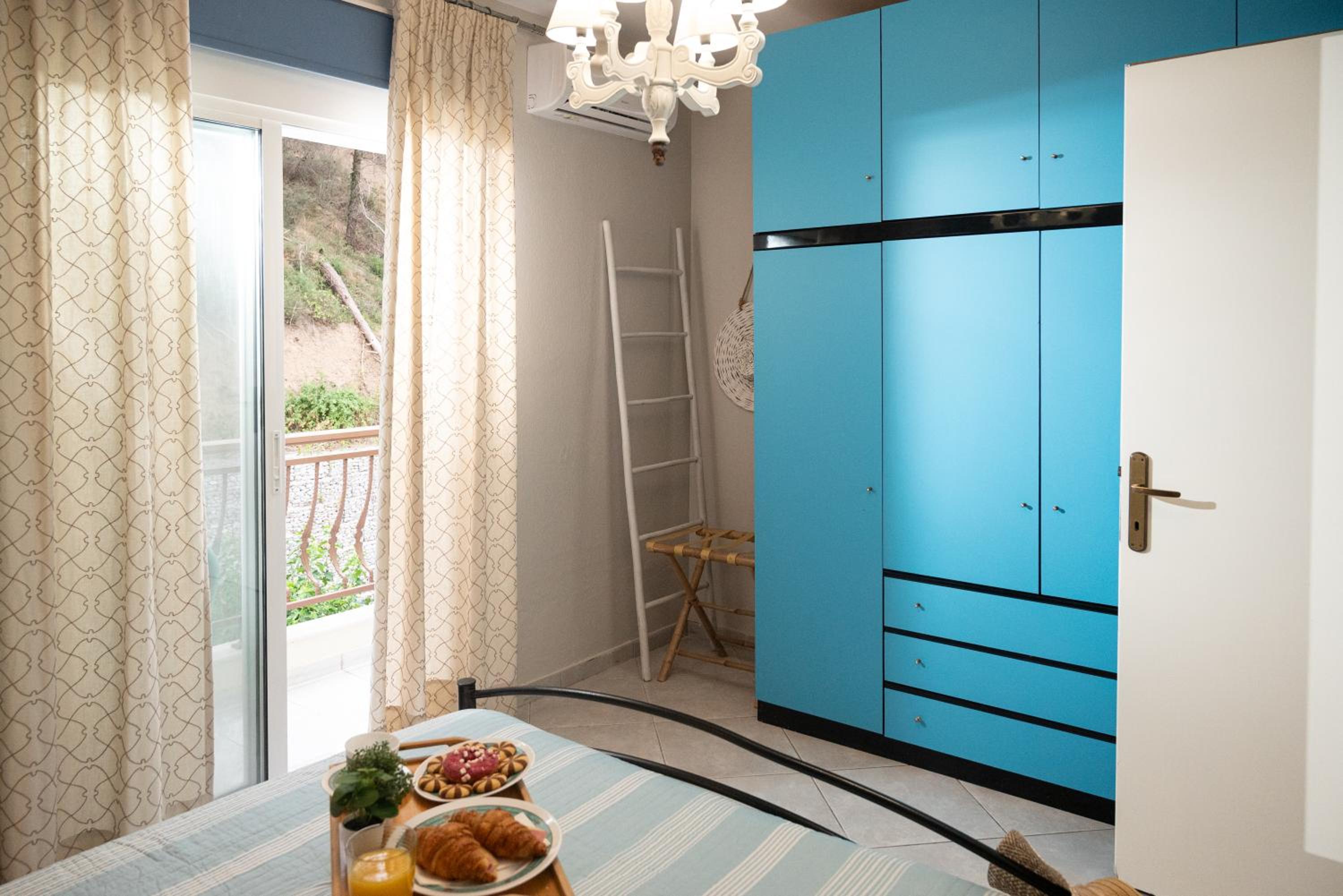Ammos Lux Apartments