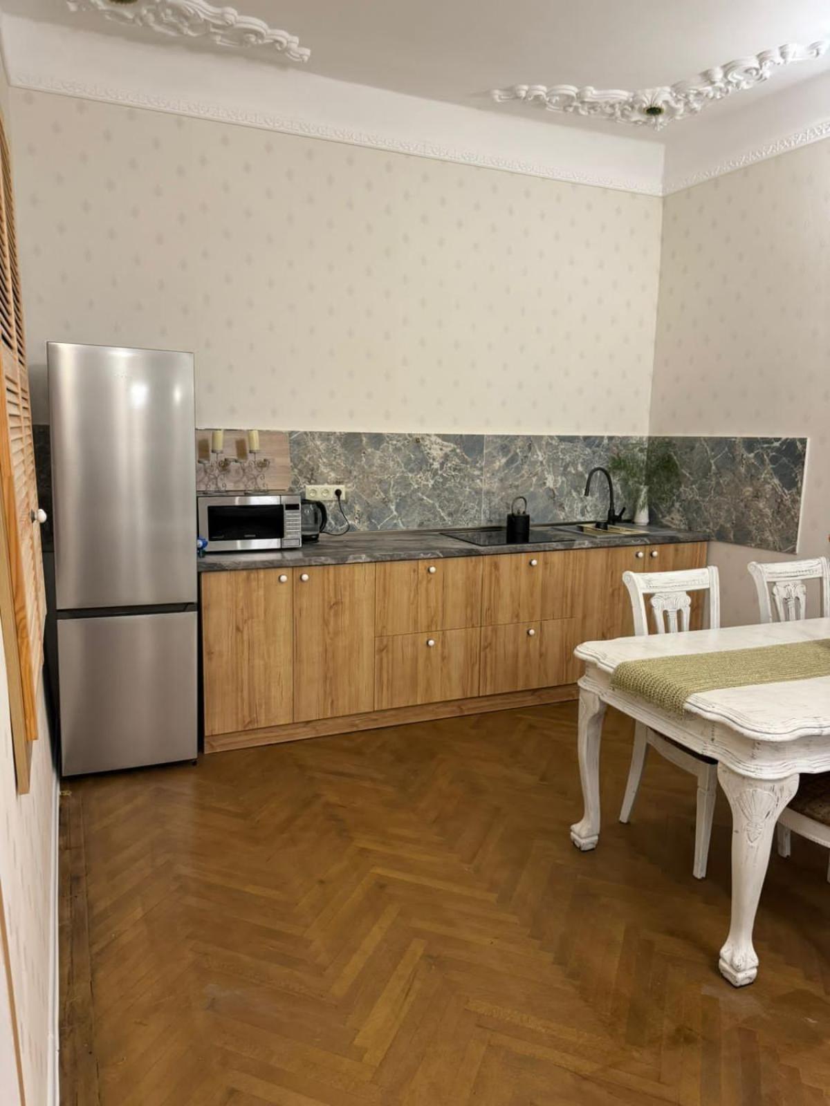 Sweet Home Tskaltubo Family Guesthouse Near Spa Park