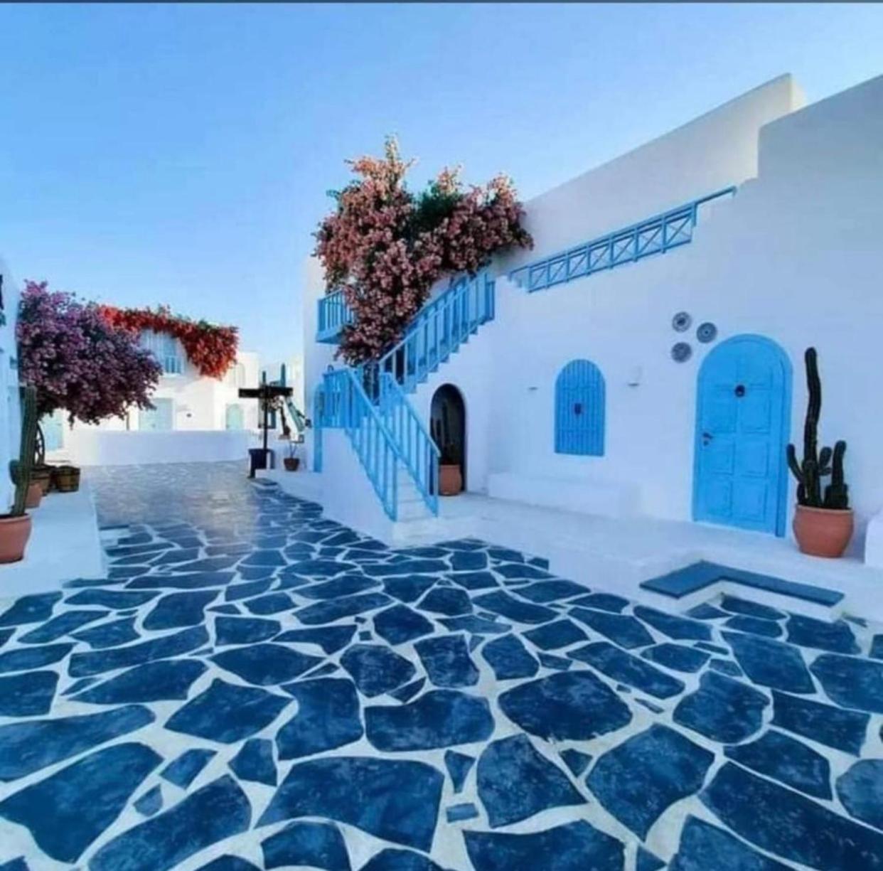 Luxury Twin Villa in Mountain View Ras Elhikma