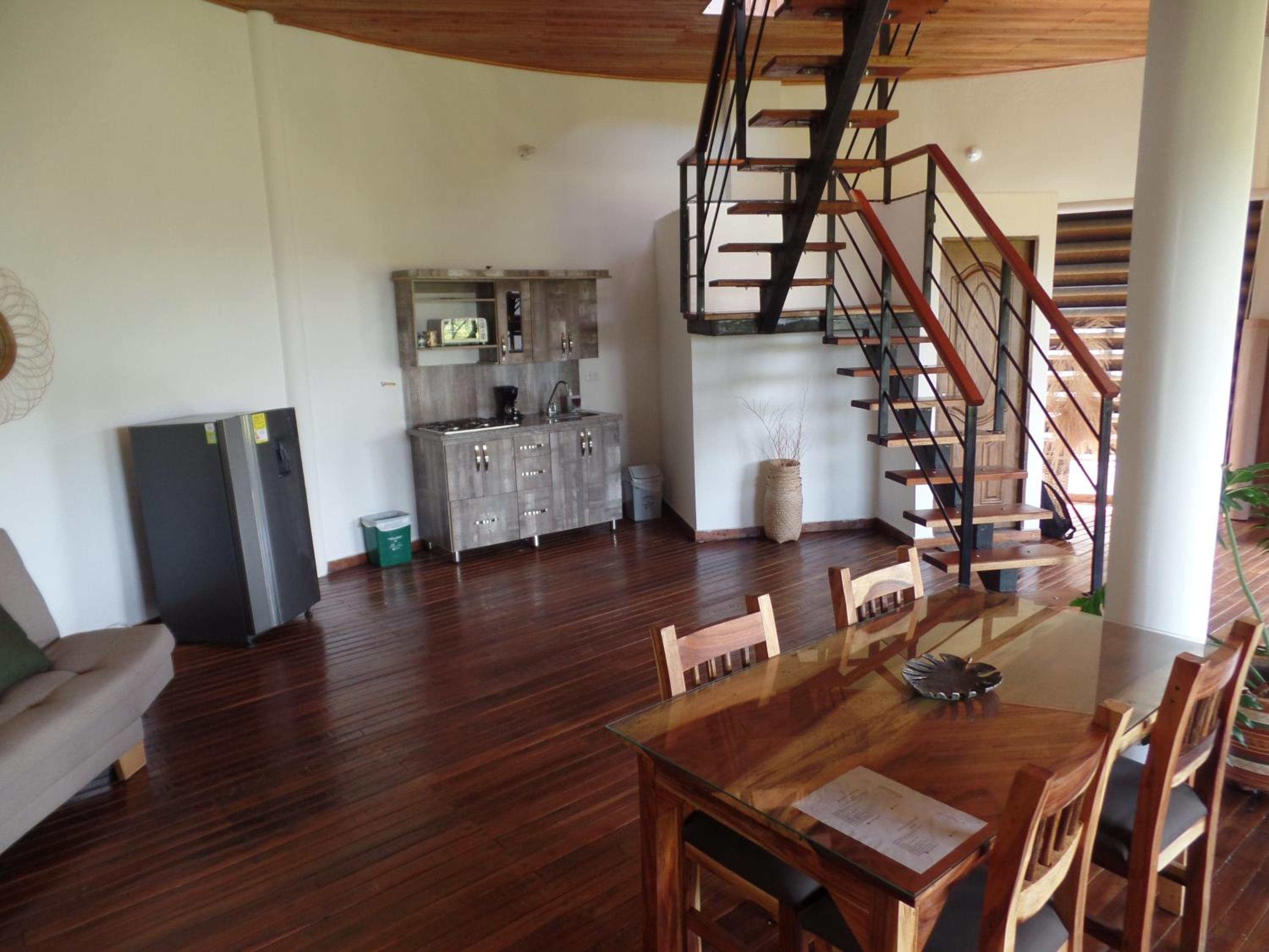 Glamping con jacuzzi y cocina- El Peñol a 30 minutos de Guatapé