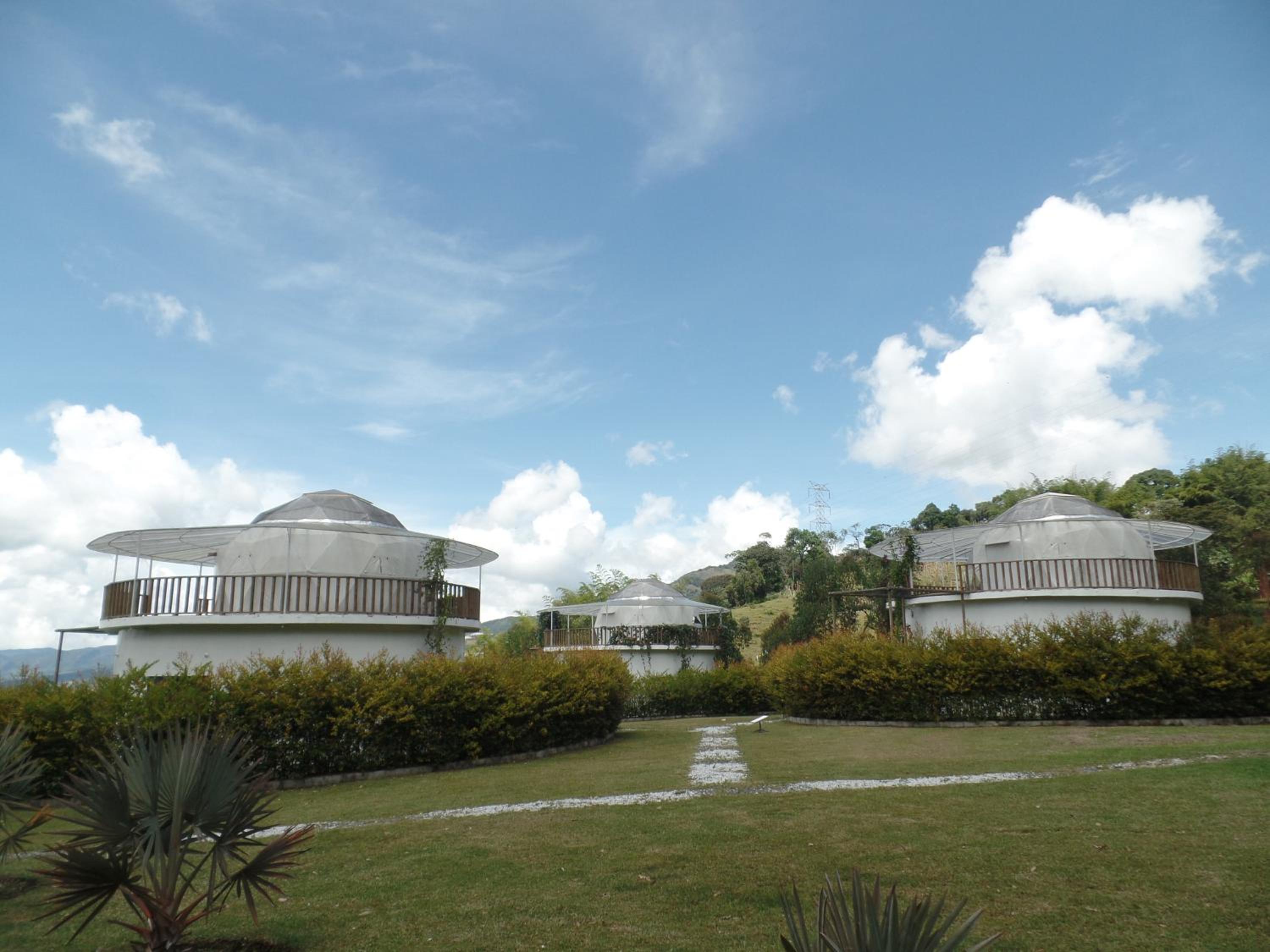 Glamping con jacuzzi y cocina- El Peñol a 30 minutos de Guatapé