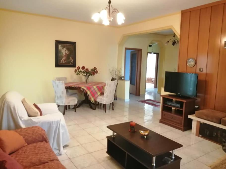 Nansy's house