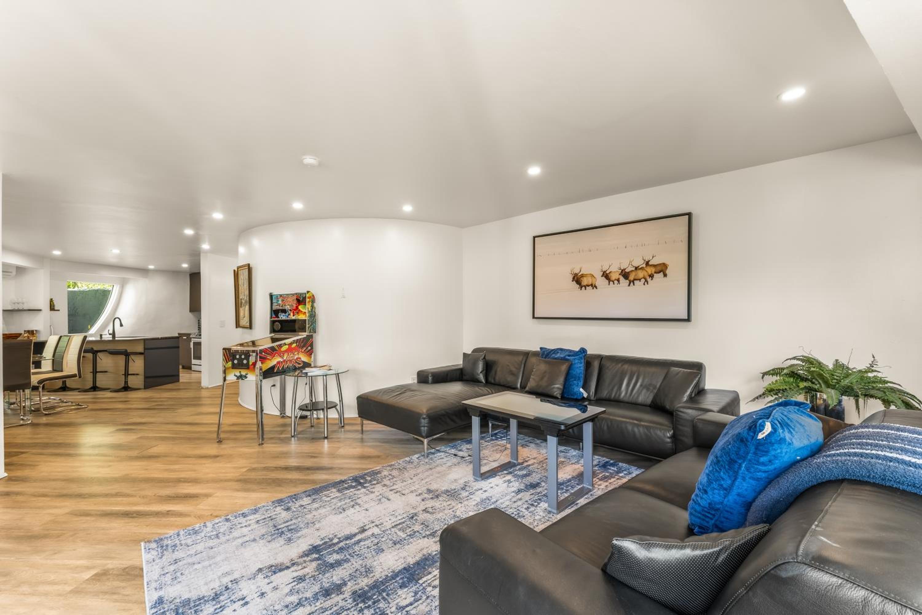 Iconic Vail Dome Unit 2 view 4