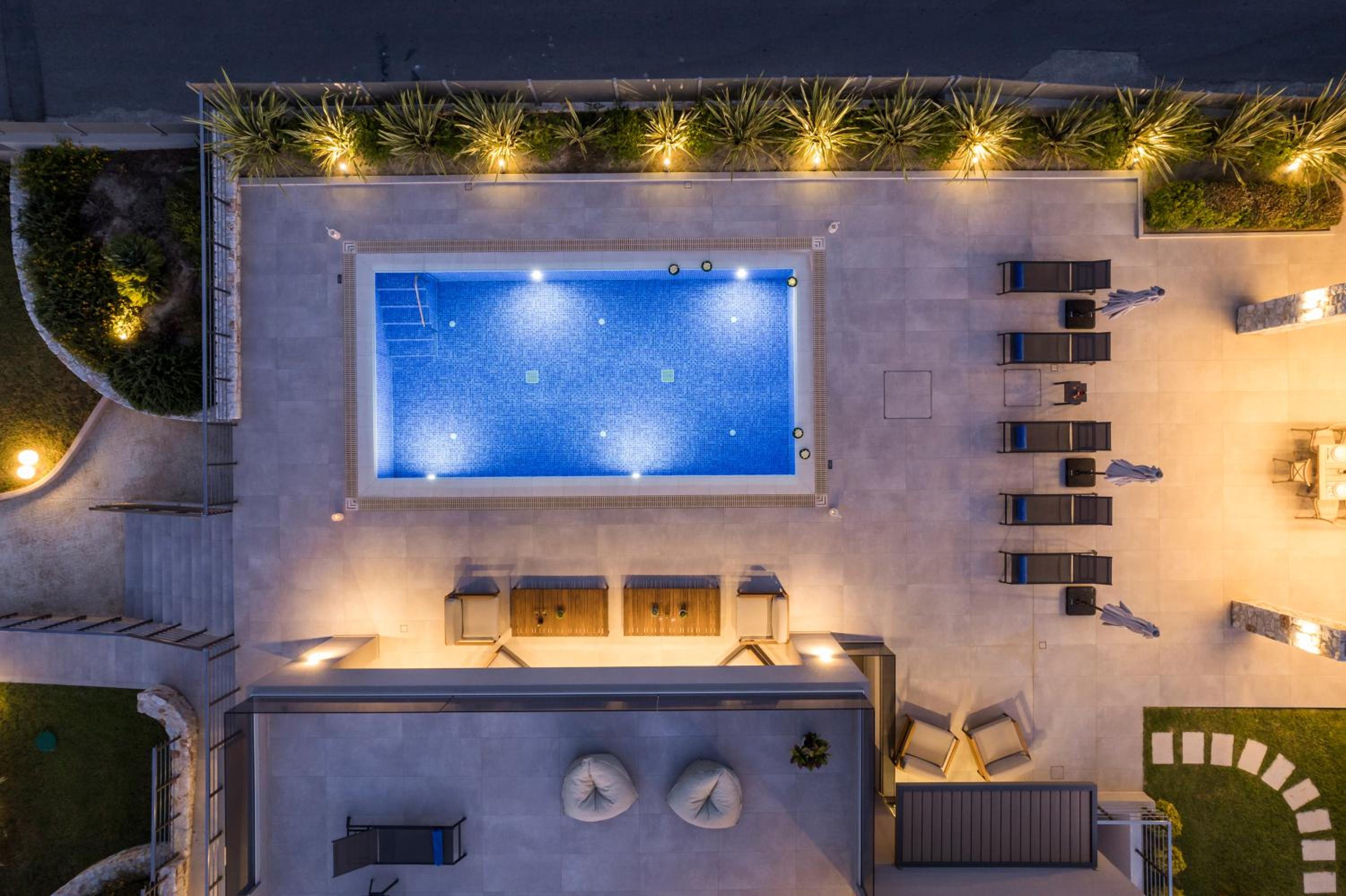 Imperium Luxury Villas-Sauna, Jacuzzi, Heated Pool & Gym-Chania view 2