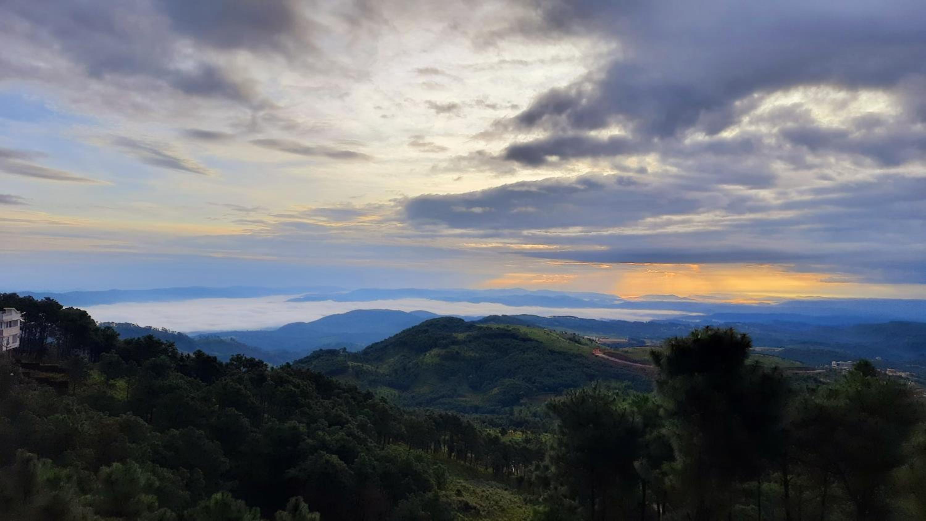 Hills Abode Homestay Shillong