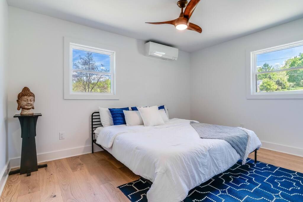 New Paltz Modern Zen Cabin