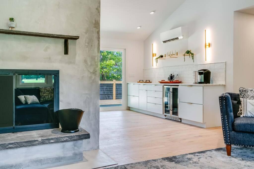 New Paltz Modern Zen Cabin