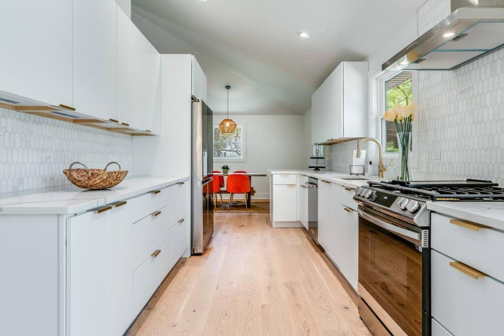New Paltz Modern Zen Cabin