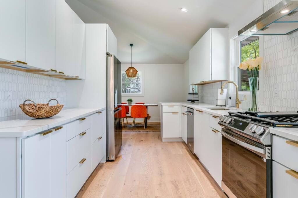 New Paltz Modern Zen Cabin