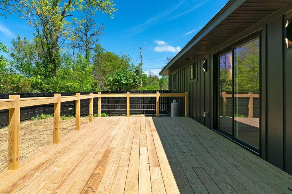 New Paltz Modern Zen Cabin