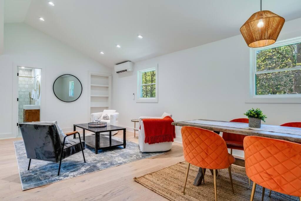 New Paltz Modern Zen Cabin