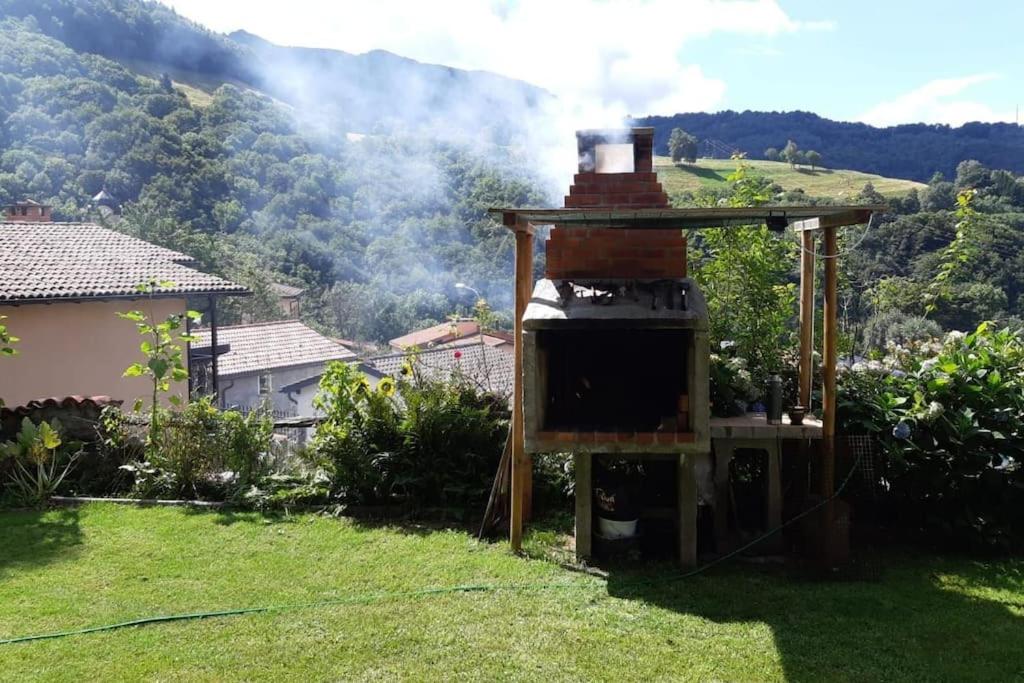 Accogliente casa con giardino e vista