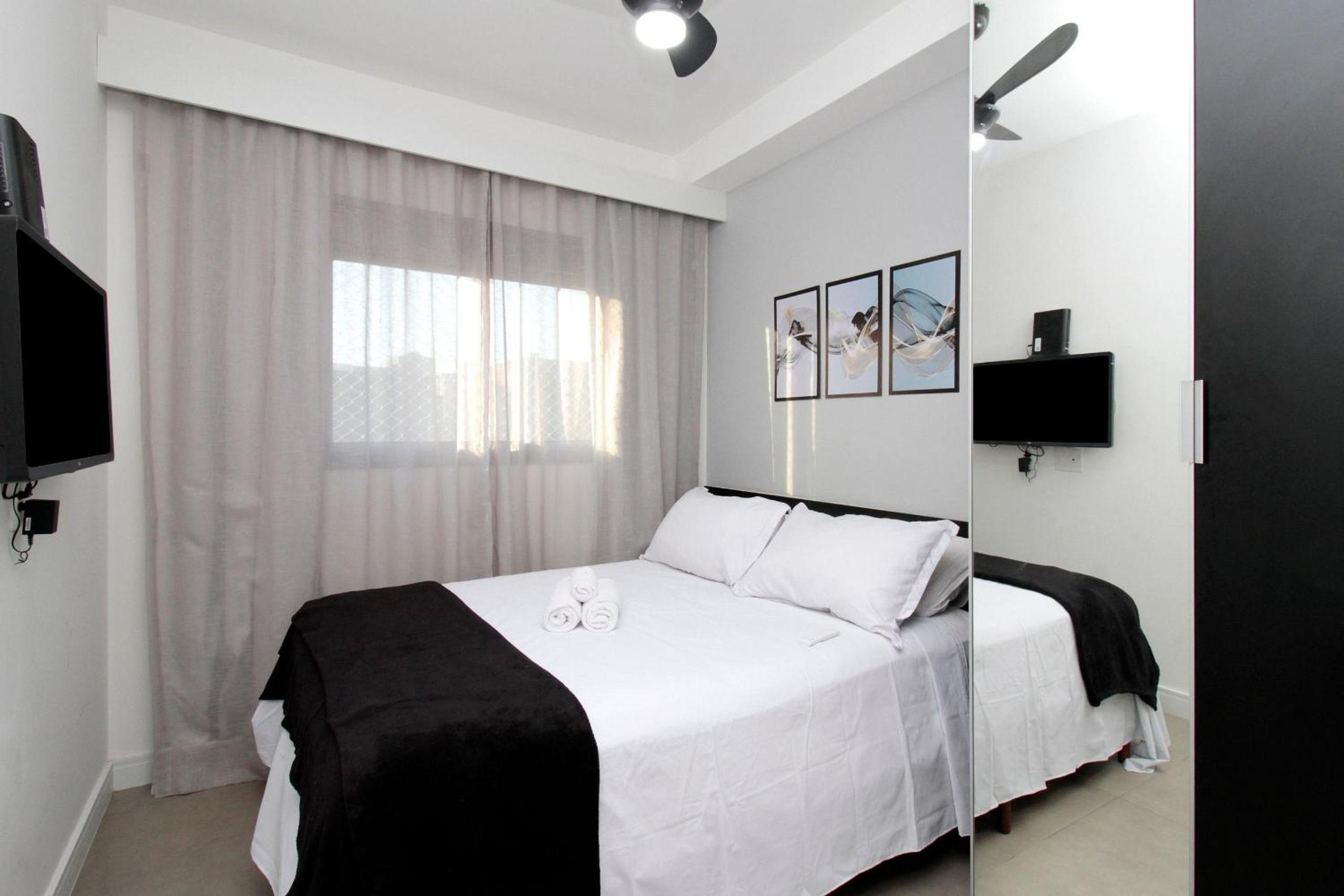 Novo Studio XII 5m mêtro Brigadeiro/Av Paulista