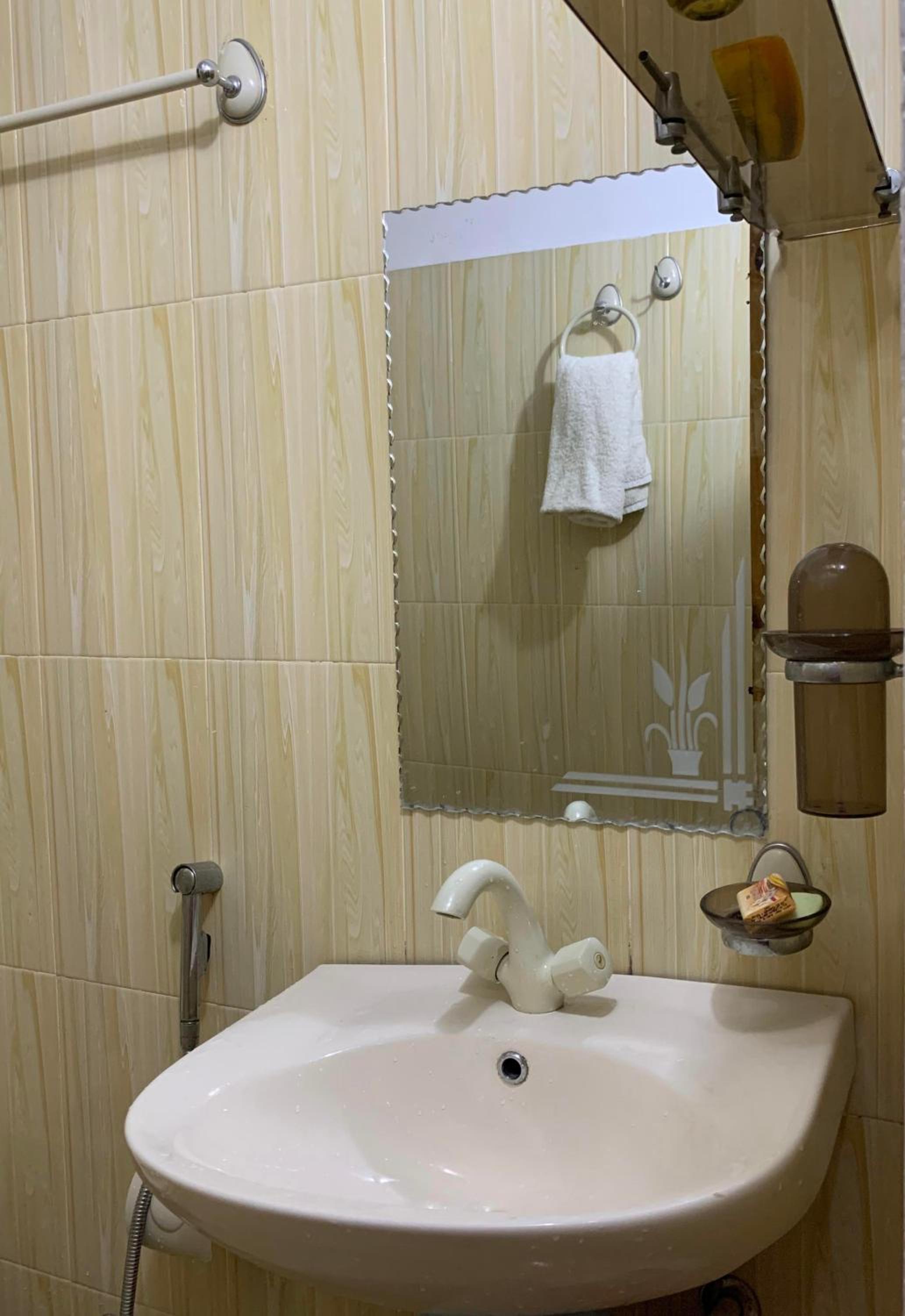 Valley View Residence Kalabagh