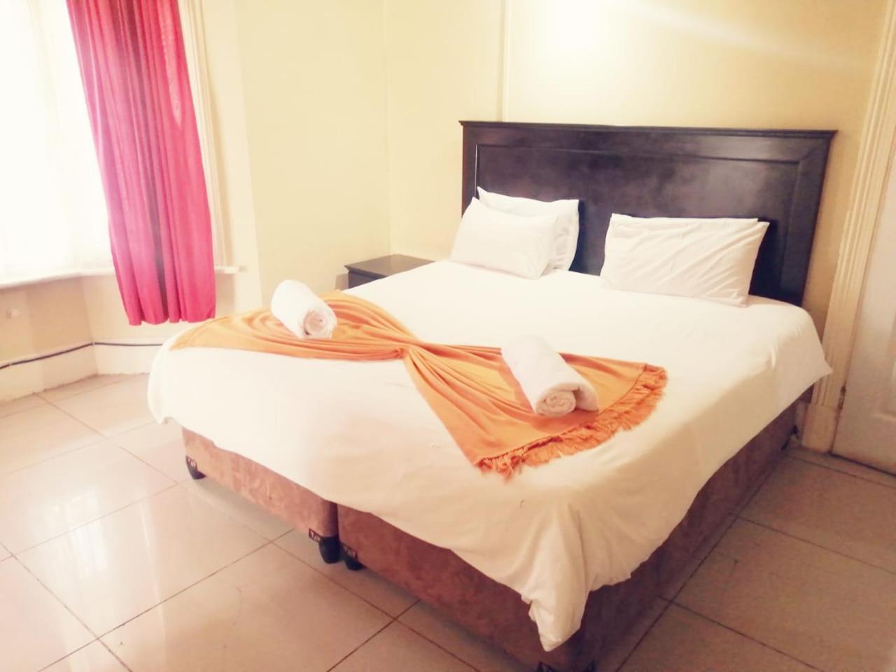 M place B&B