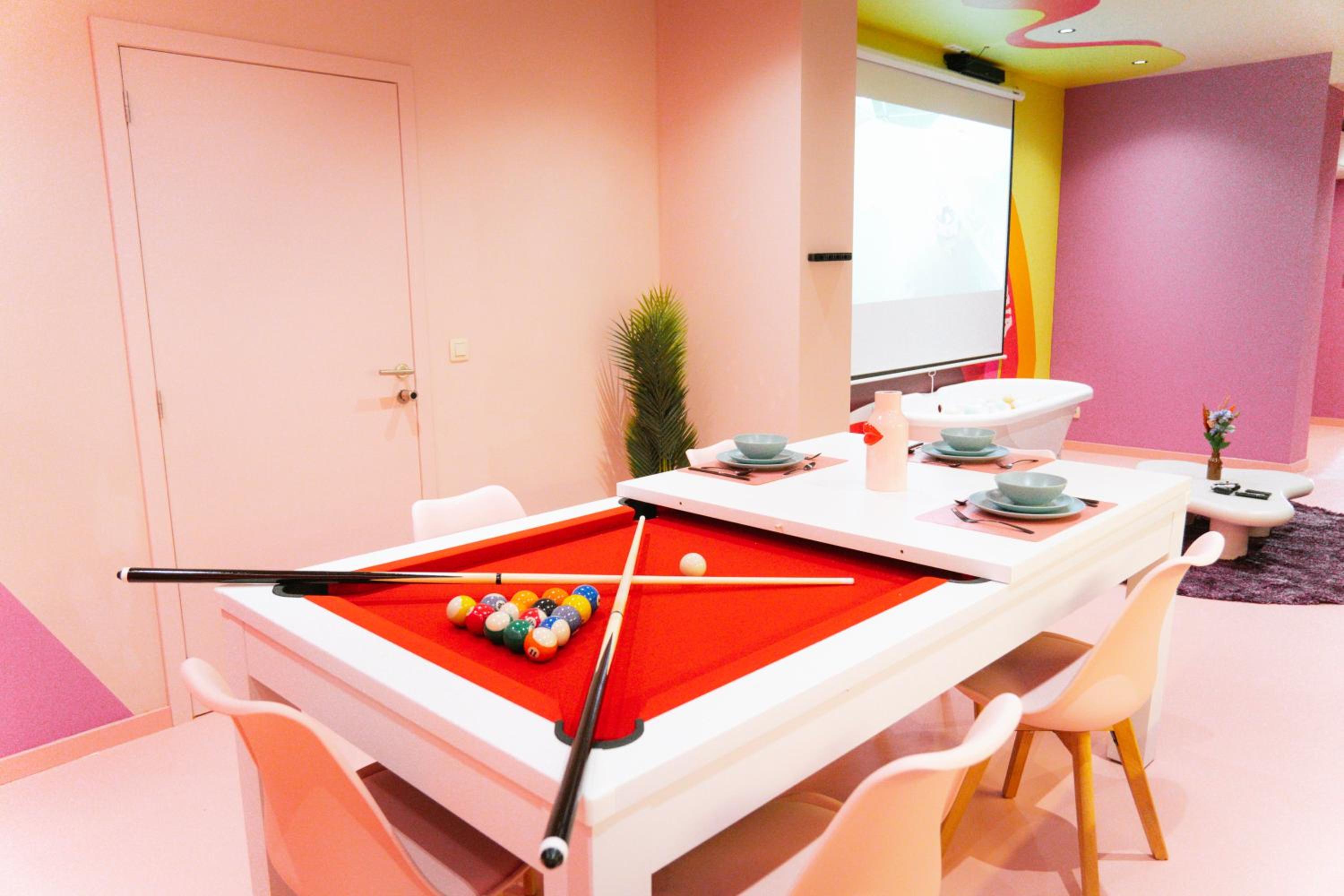 activities & amenities
