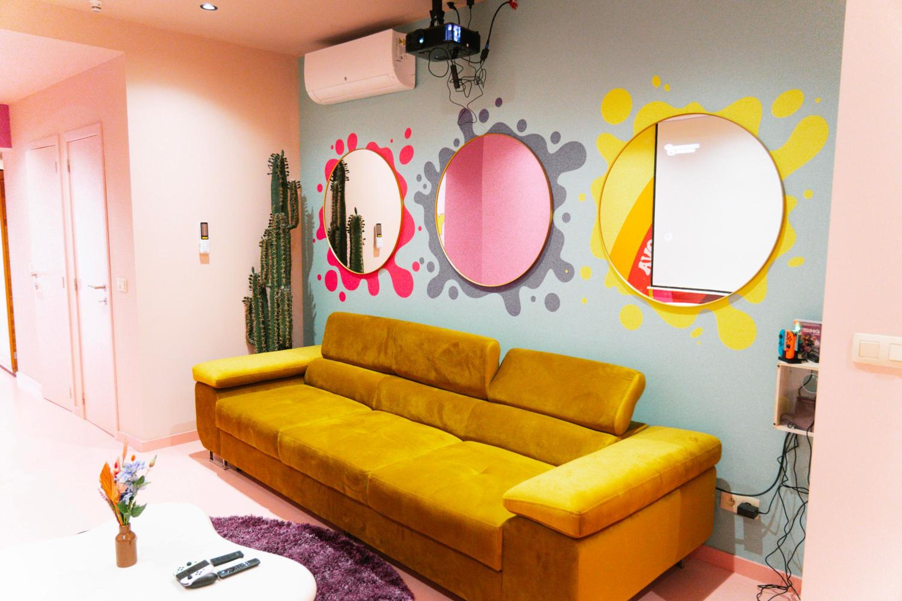 lounge