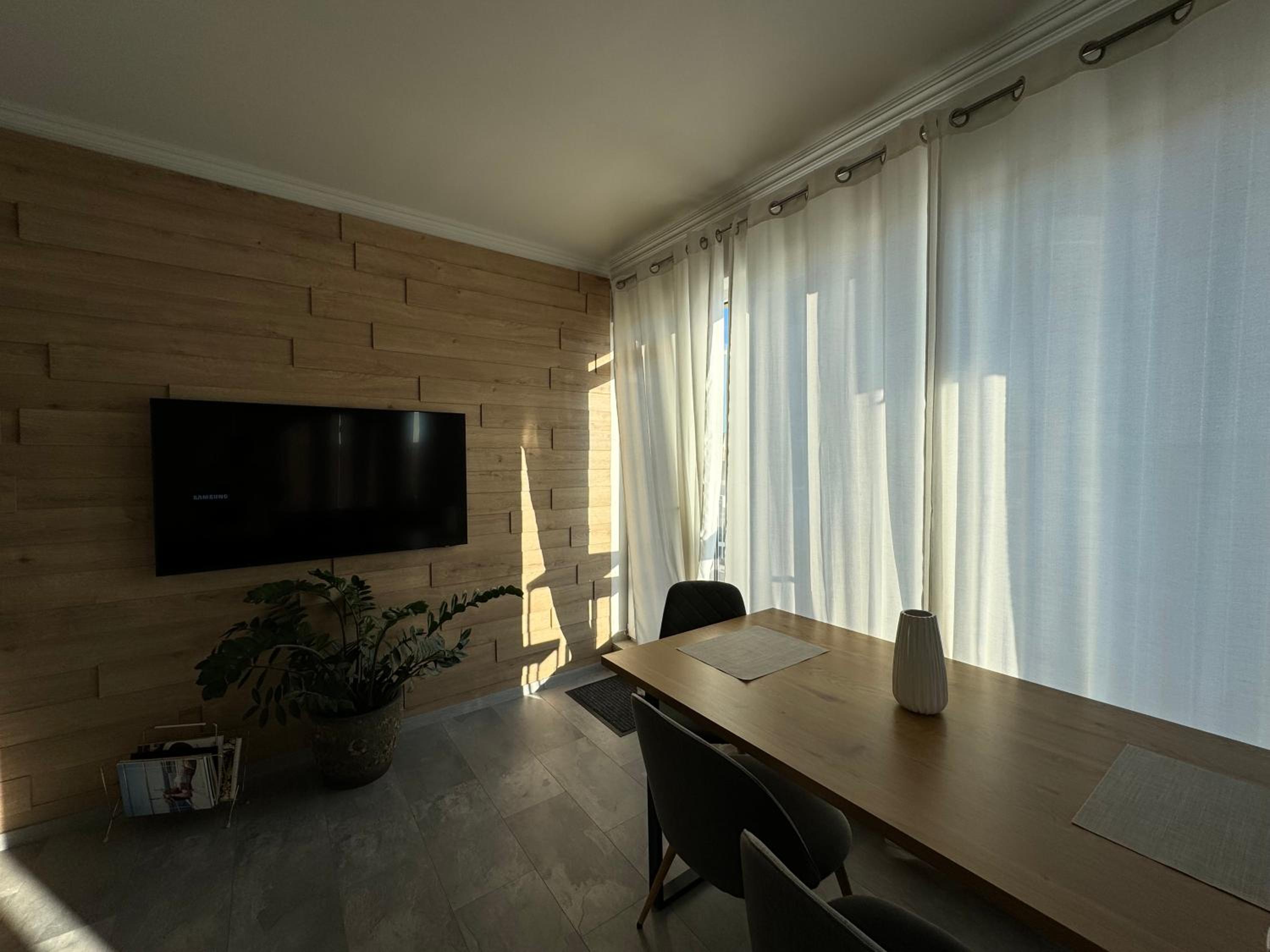 Aqua Blue TOP Apartment