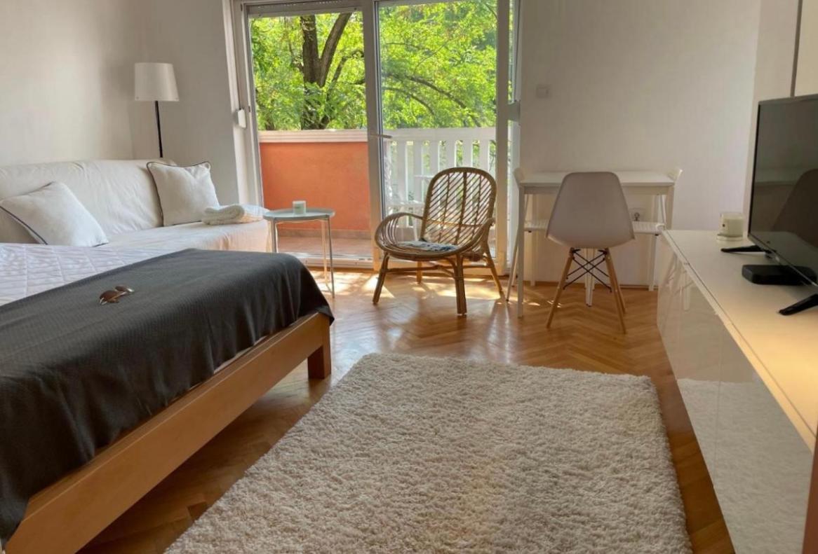 Ideal studio near famous wellness centre view 2