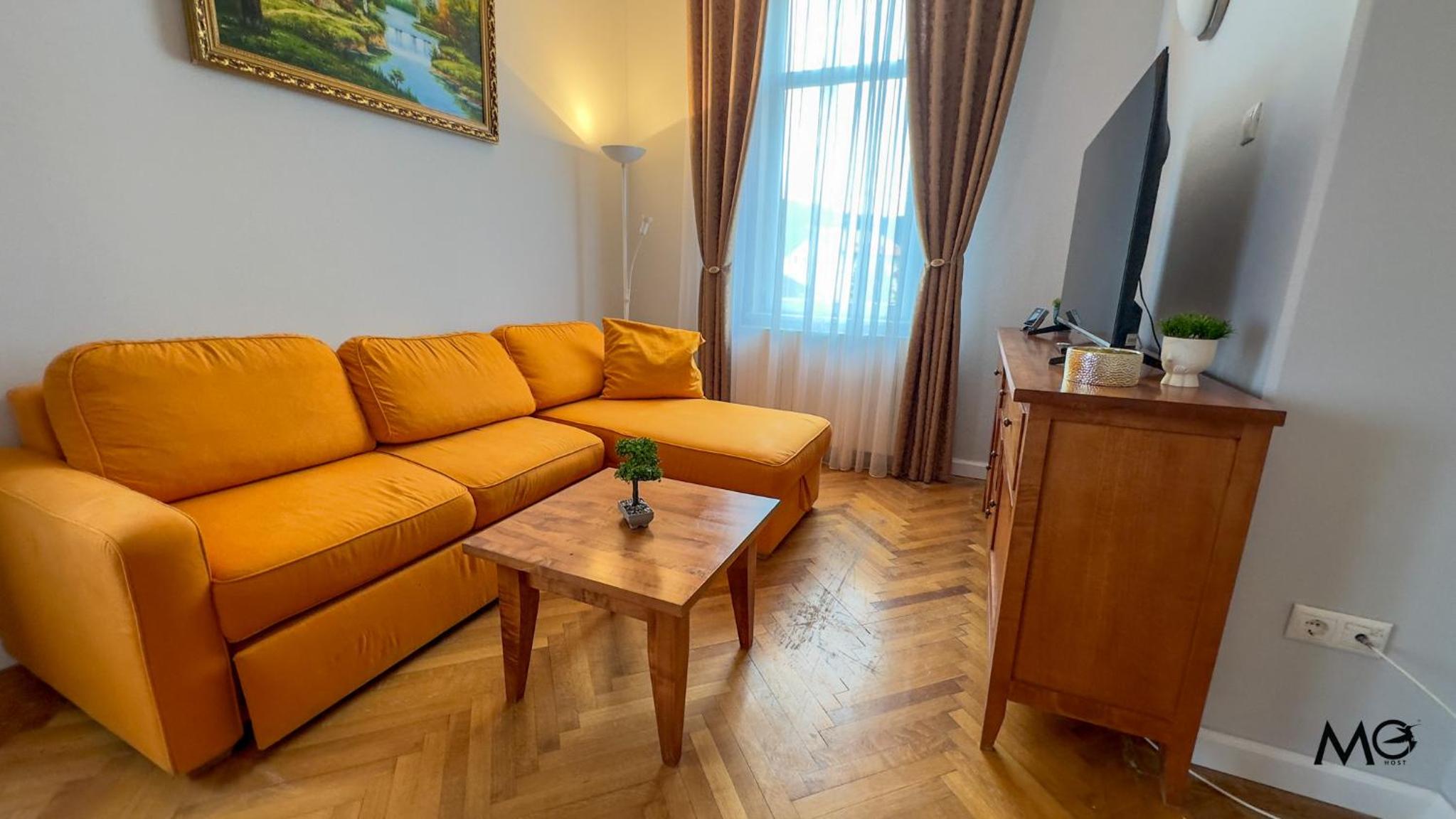 MoHost Predeal - Vintage Apt with Mountain Views view 2