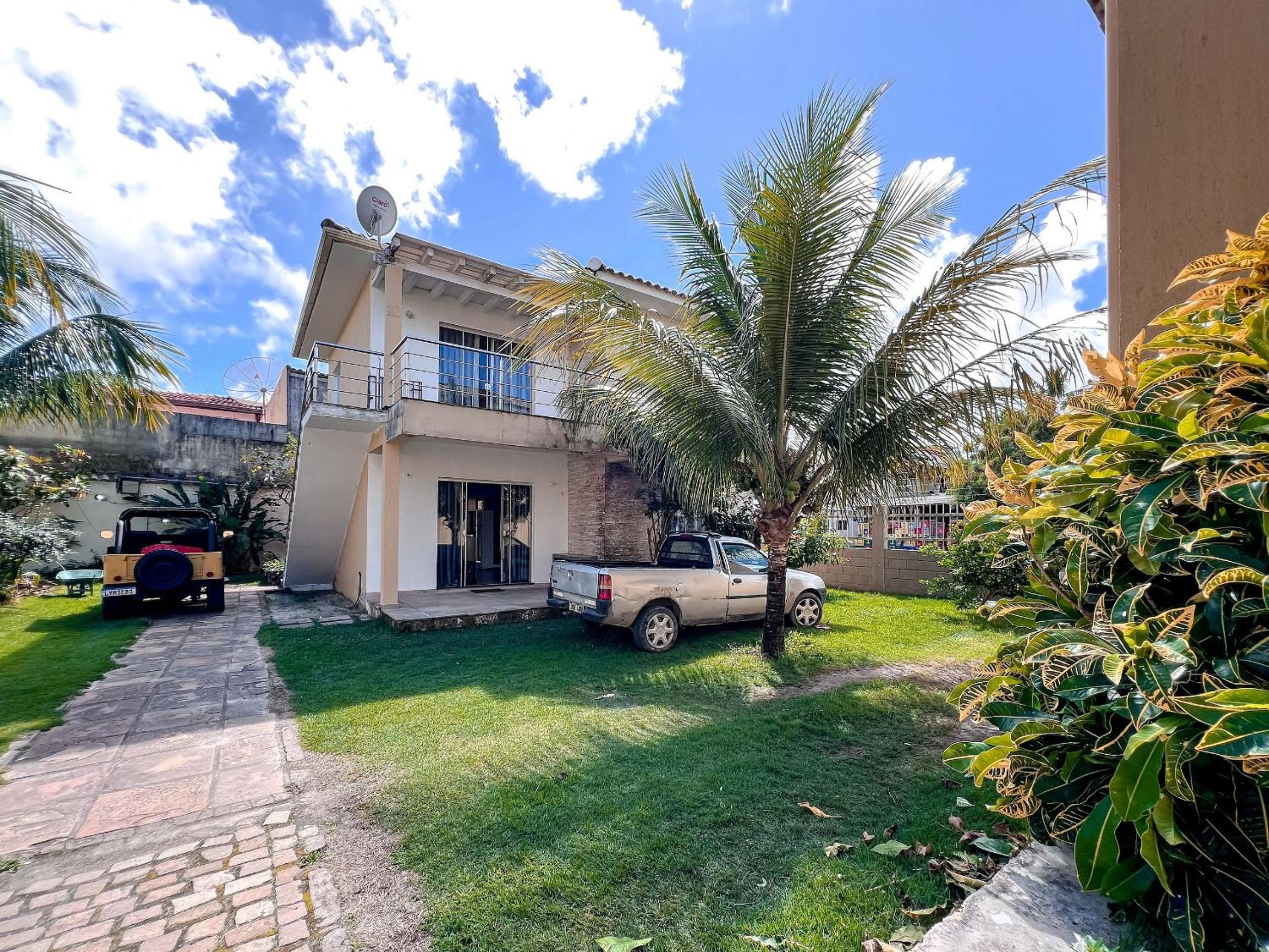 Residencial IL Pevero, condomínio com piscina e área gourmet a uma quadra da Praia de Taperapuã aptos com 2 quartos