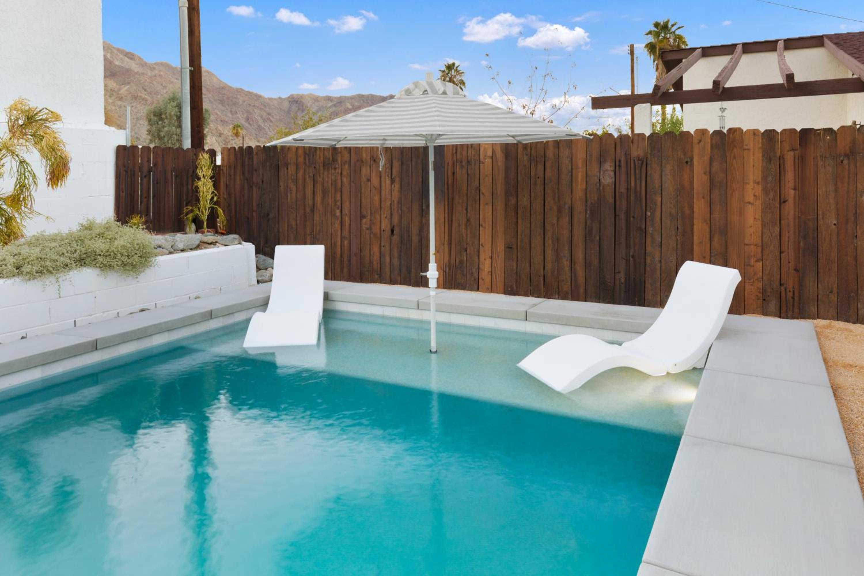 La Quinta Cove Oasis - Pool,Spa,Hiking,Tennis,Golf,Stagecoach and Coachella!