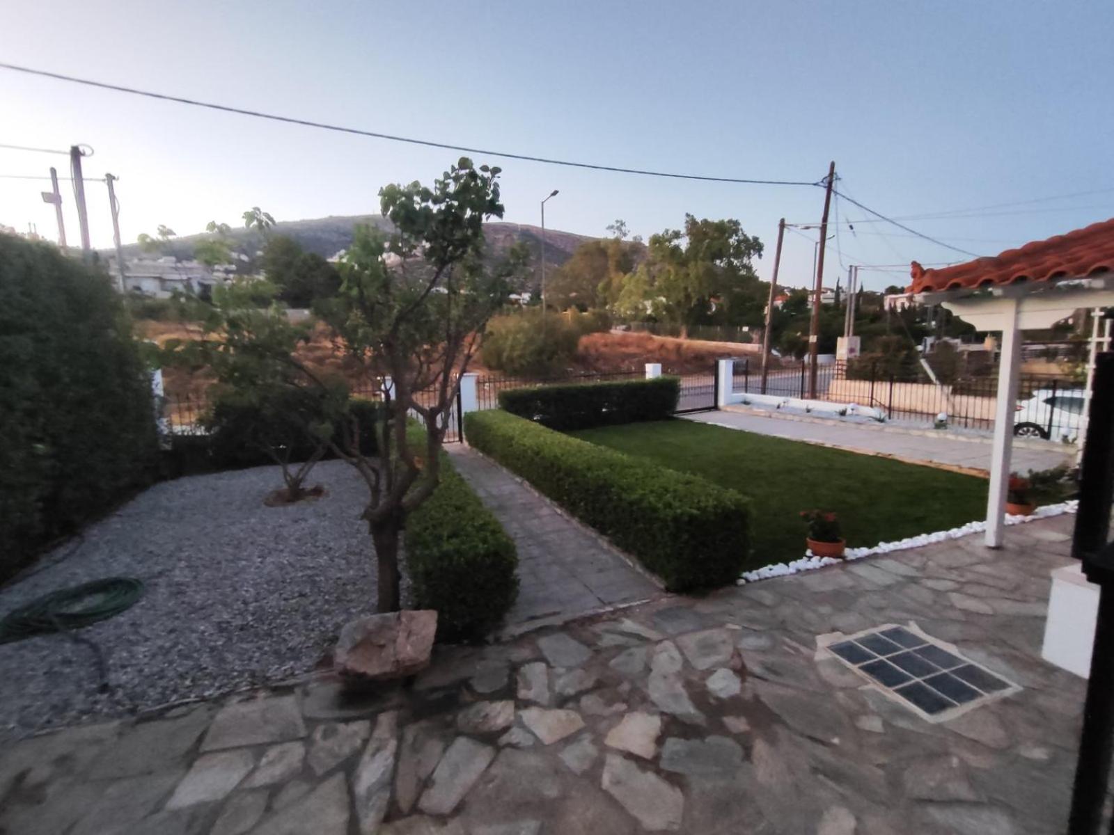 D & K Vacation Villa Anavissos view 3