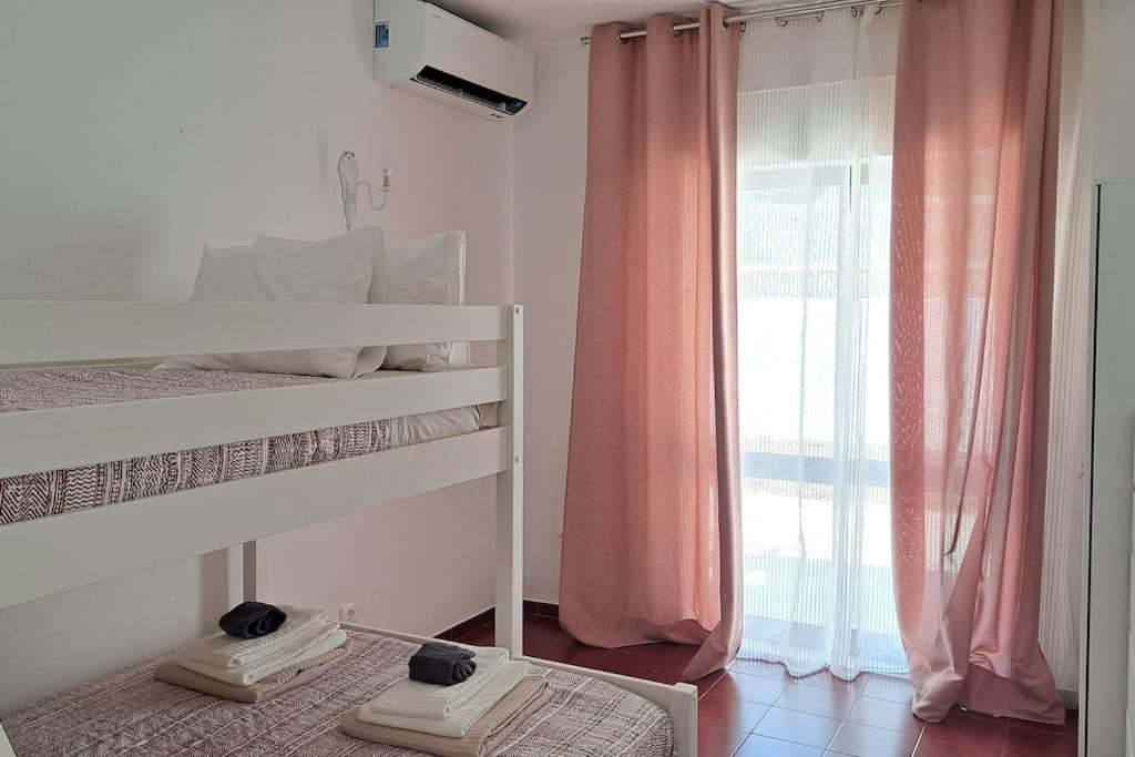 5 bedroom Beach house in Luz, Lagos view 5