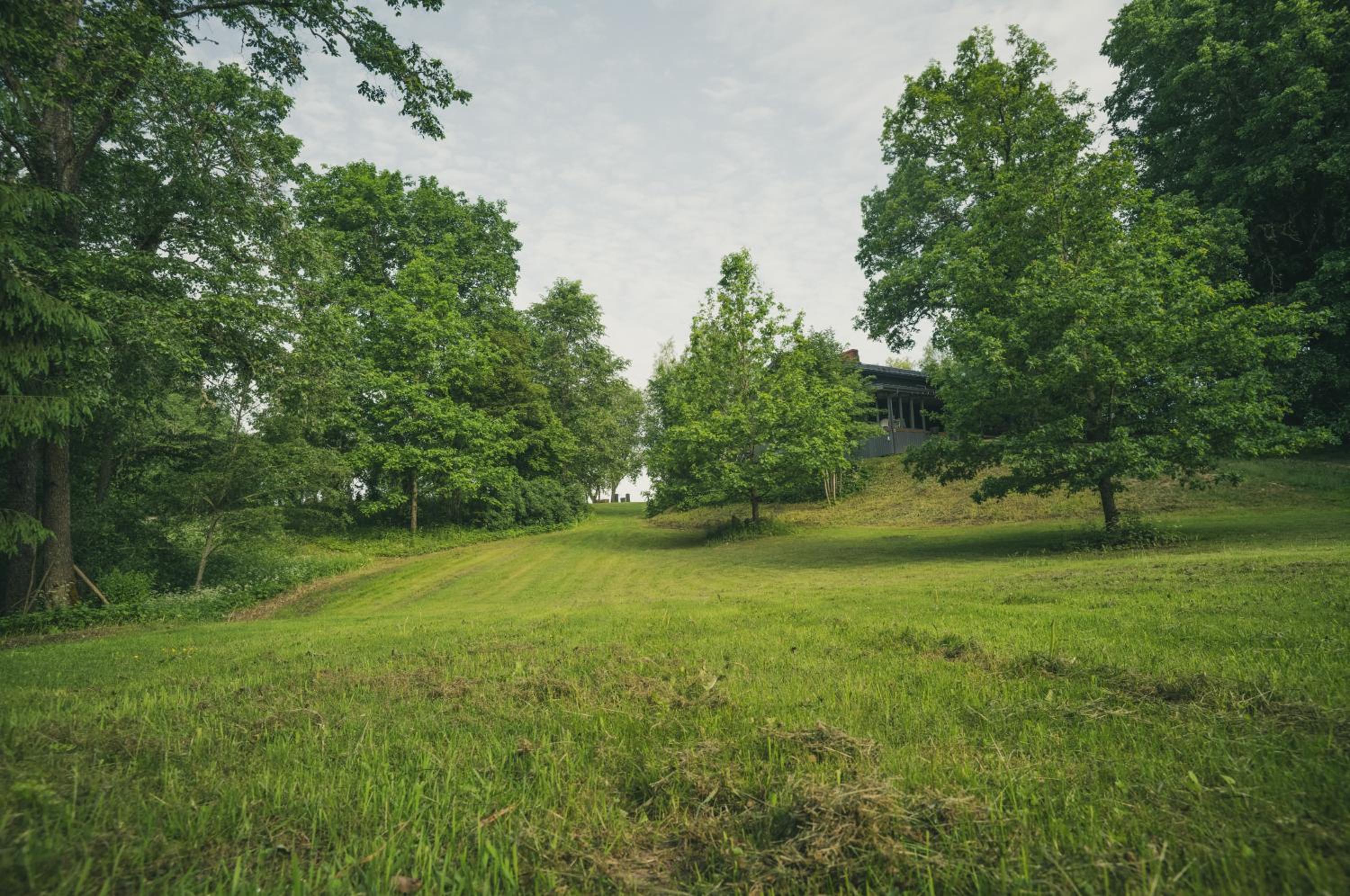 Valmiera Riverside Retreat - Beverina Secret view 5