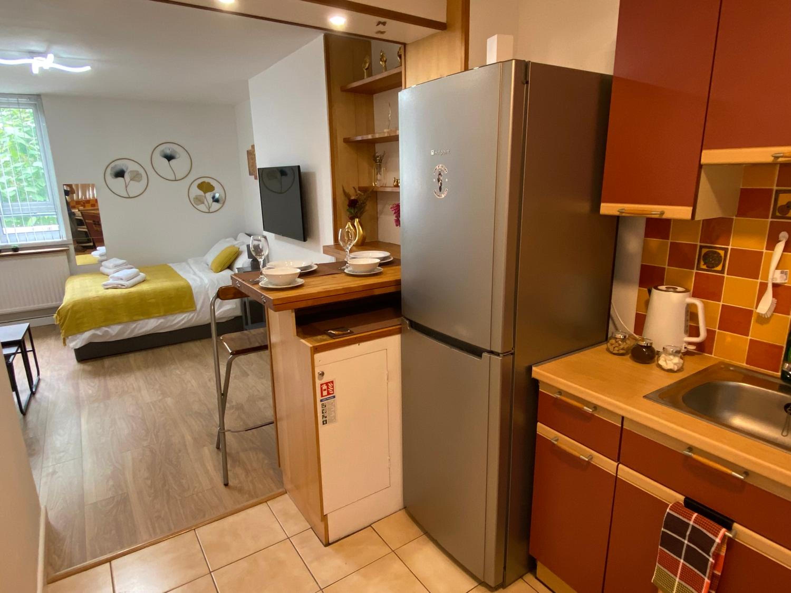 Studio flat in West Kensington