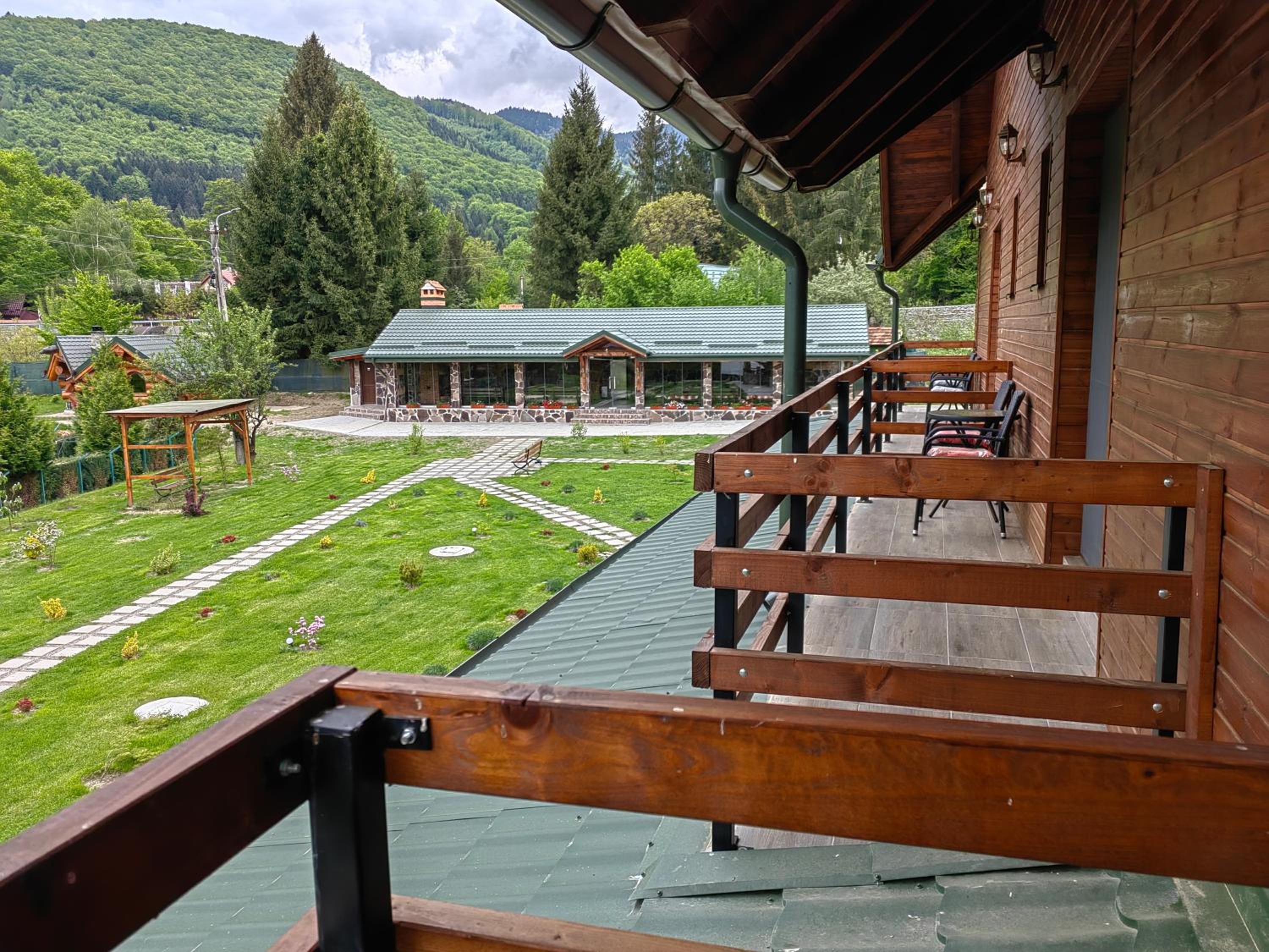 Pensiunea Pastravaria Vistisoara