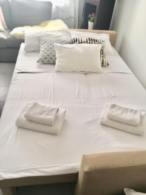 Niove Budget One-Bedroom Apartment