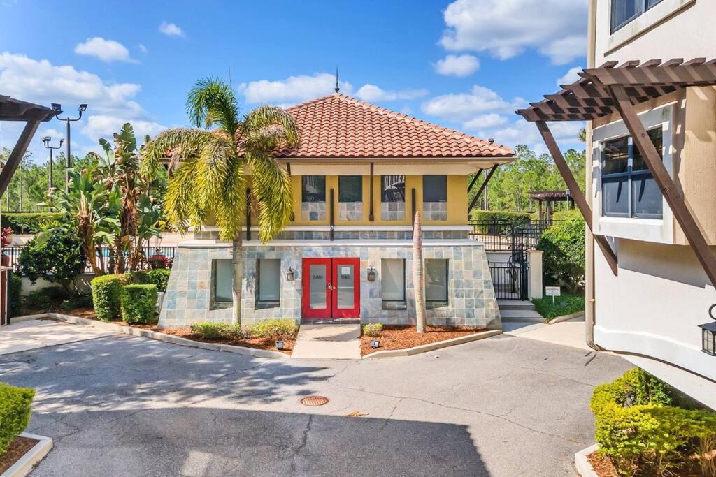 4BR 1 Mile to Disney World with Pool and Spa