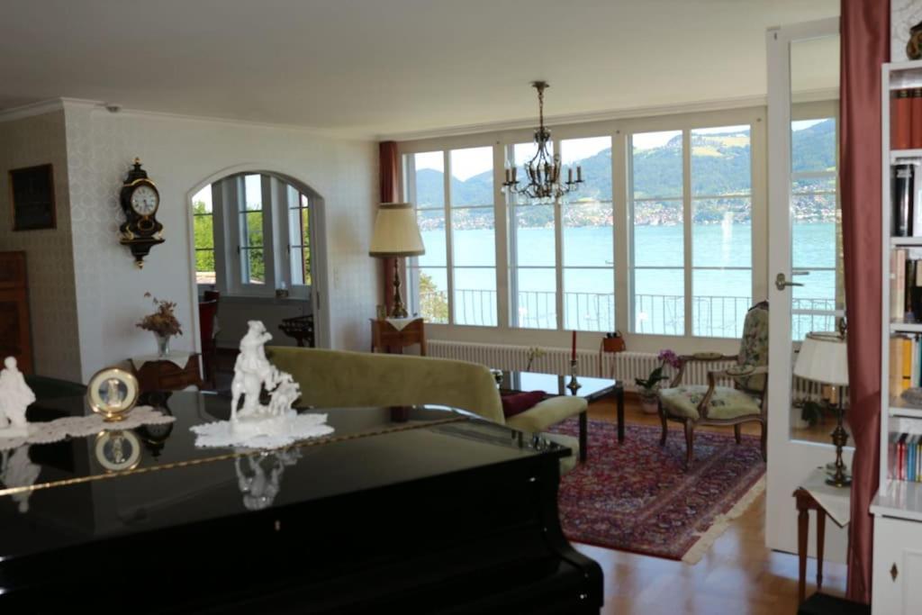 Wunderschöne Villa mit Privatstrand