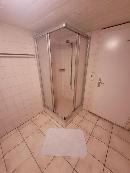 Wunderschöne Villa mit Privatstrand