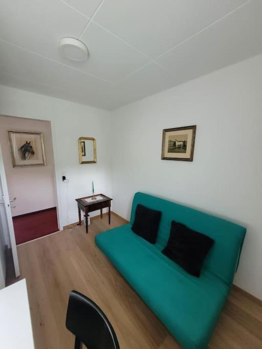 Wunderschöne Villa mit Privatstrand
