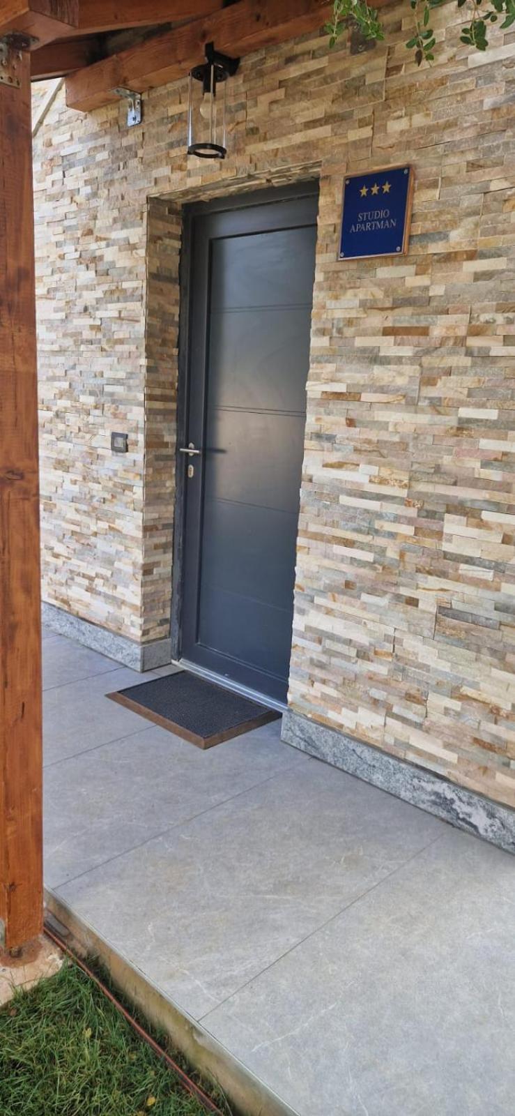 Apartman Dobrinka