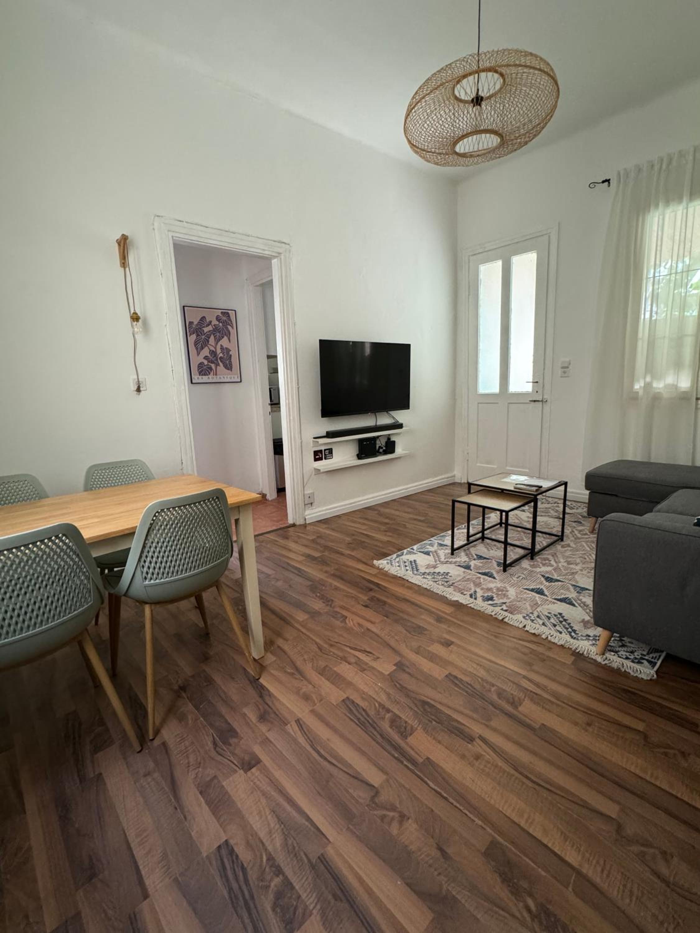 Maze Apartments - Perfectly located brand new flats