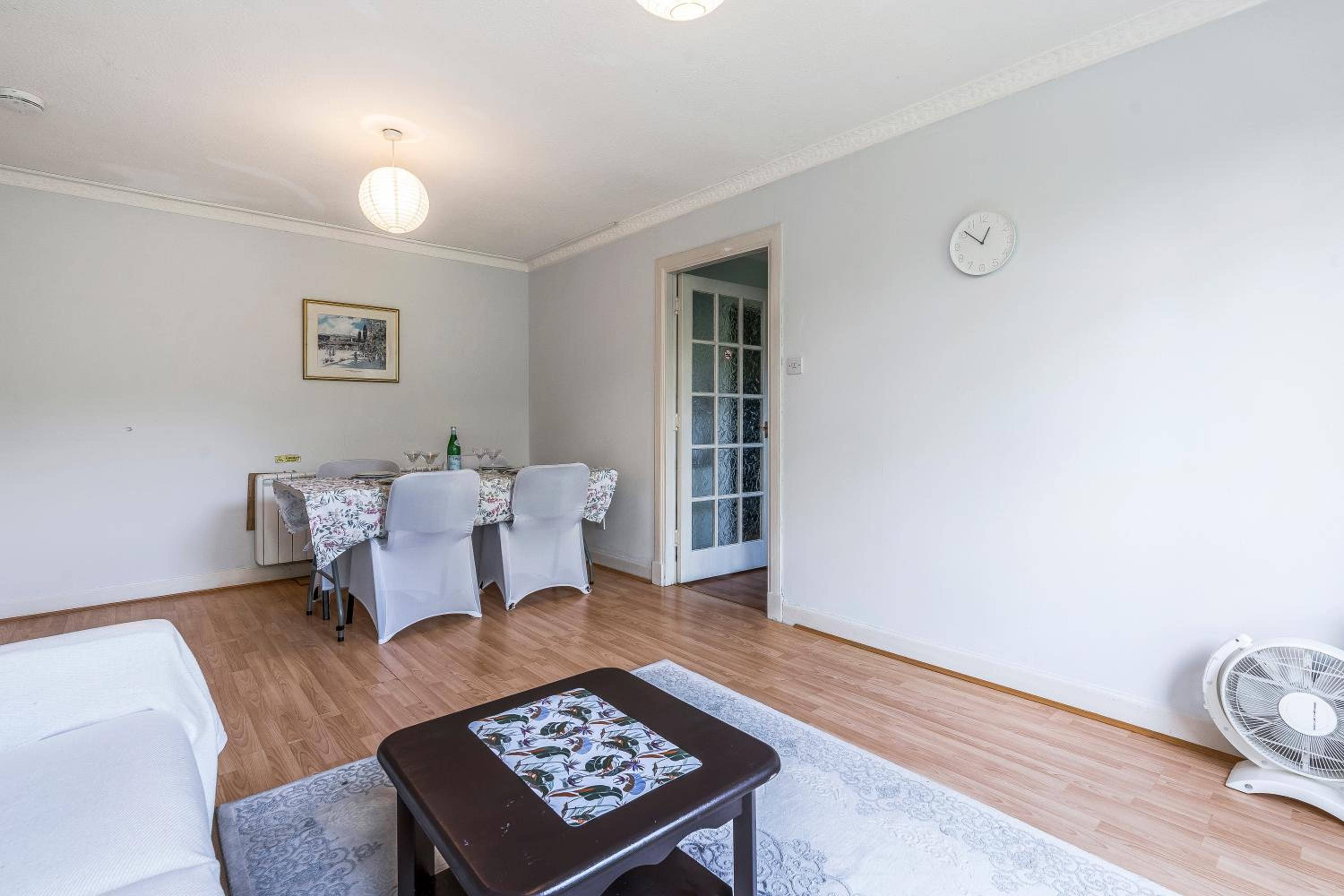 Duddingston 2 Bedroom Apartment view 3