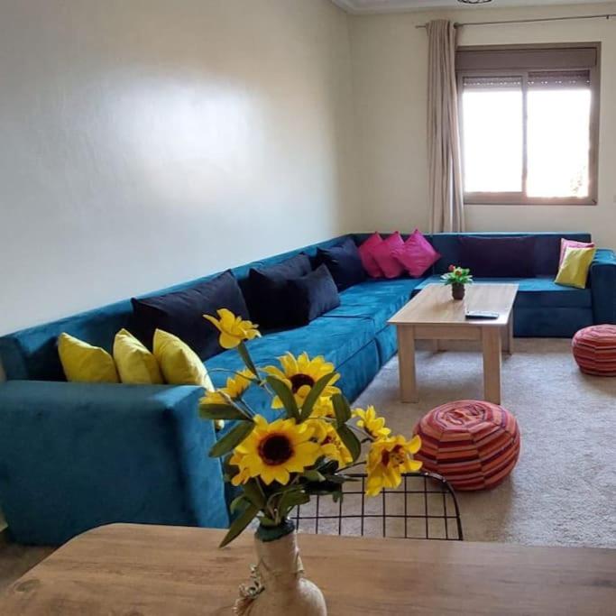 Apartment in Marrakech - WiFI - IPTV Movies - equipped - free parking view 5