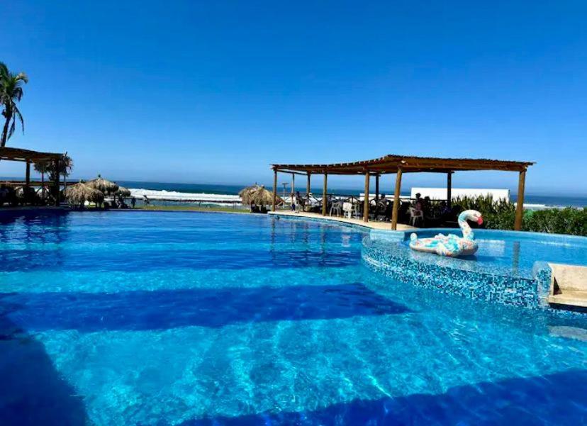 Casas MAJUM Corvus view 3