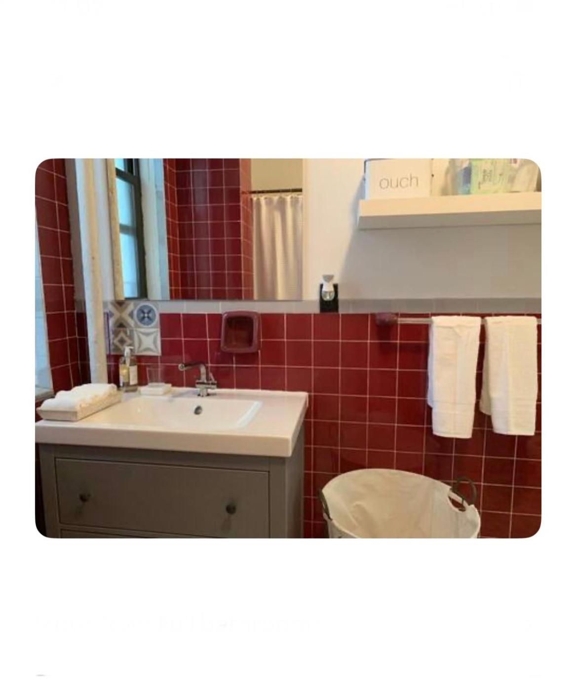Beautiful 2BR - heart of Manhattan
