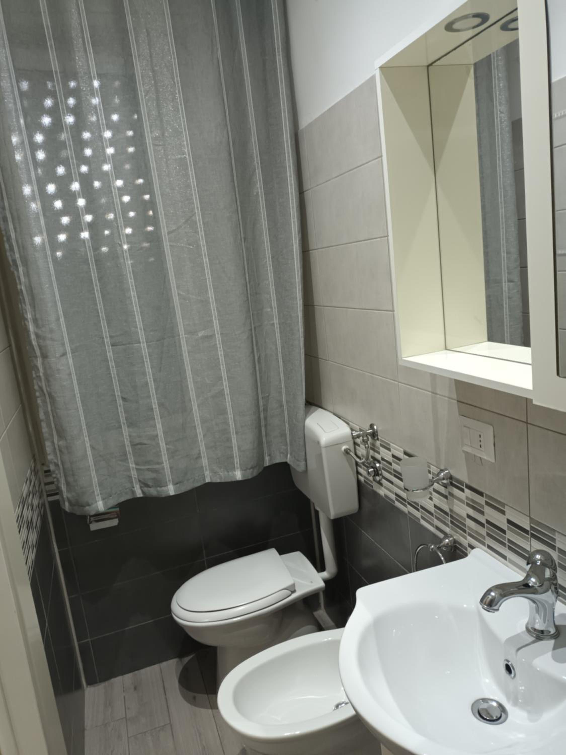 Sara home en Gela — bathroom