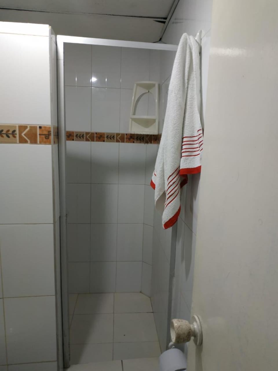 EC-AL APARTAESTUDIO CERCA AL MAR CON AIRE ACONDICIONADO WIFi Y PISCINA