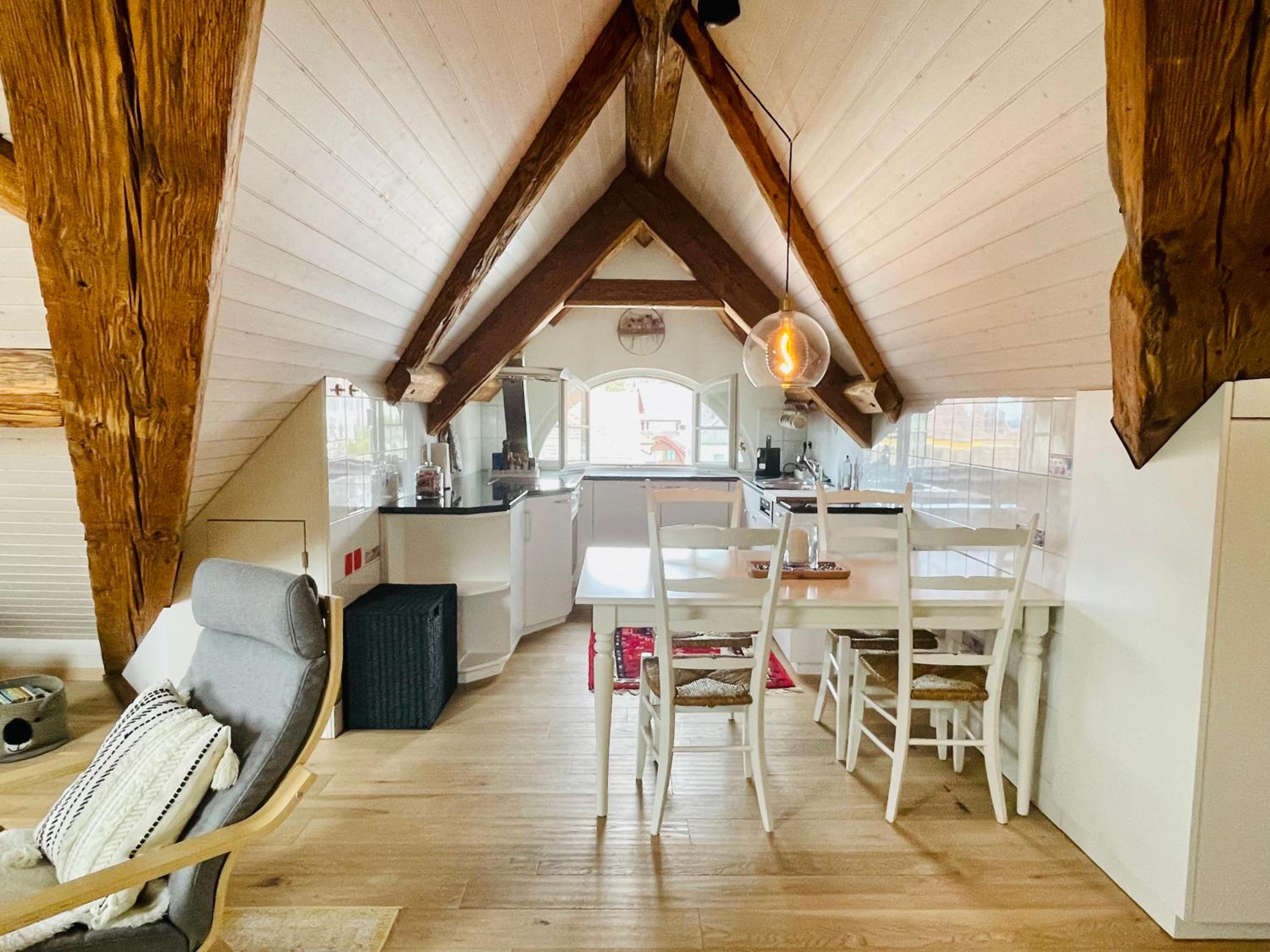Beautiful One Bedroom Atelier Near City Lucerne