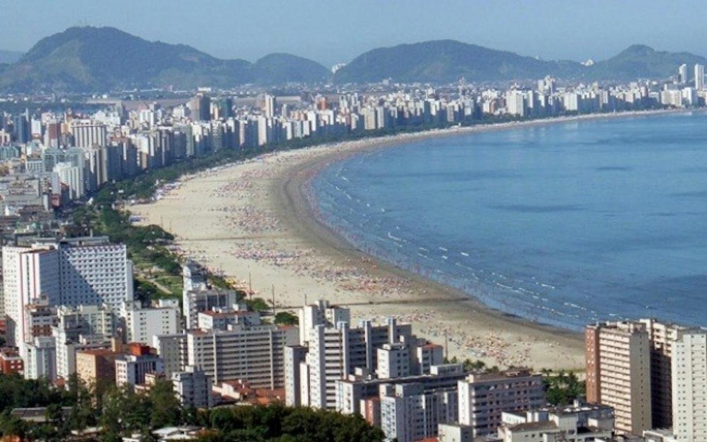 Casa espaçosa pertinho da praia